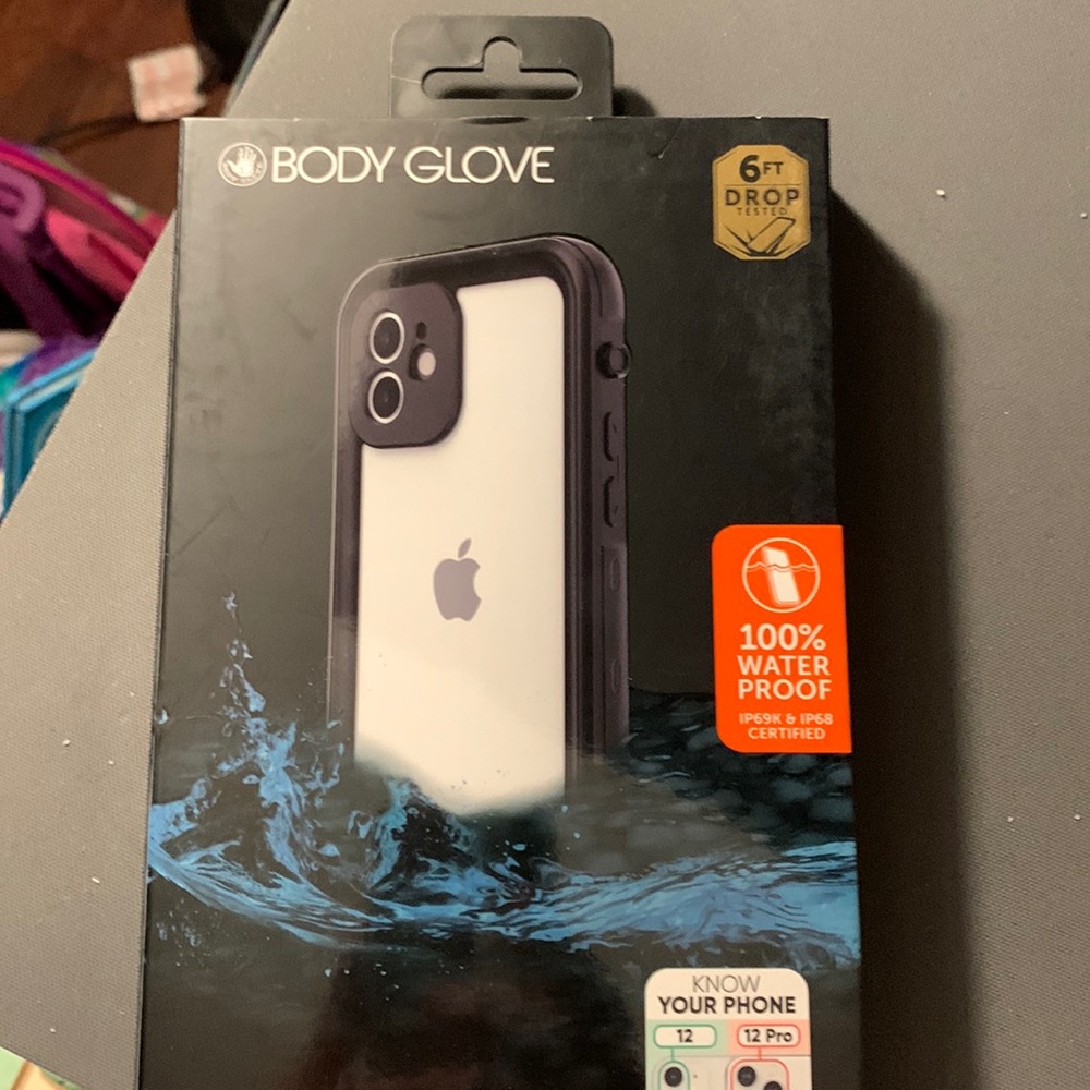 Body glove iPhone 12 phone case..not for iPhone 12 Pro.